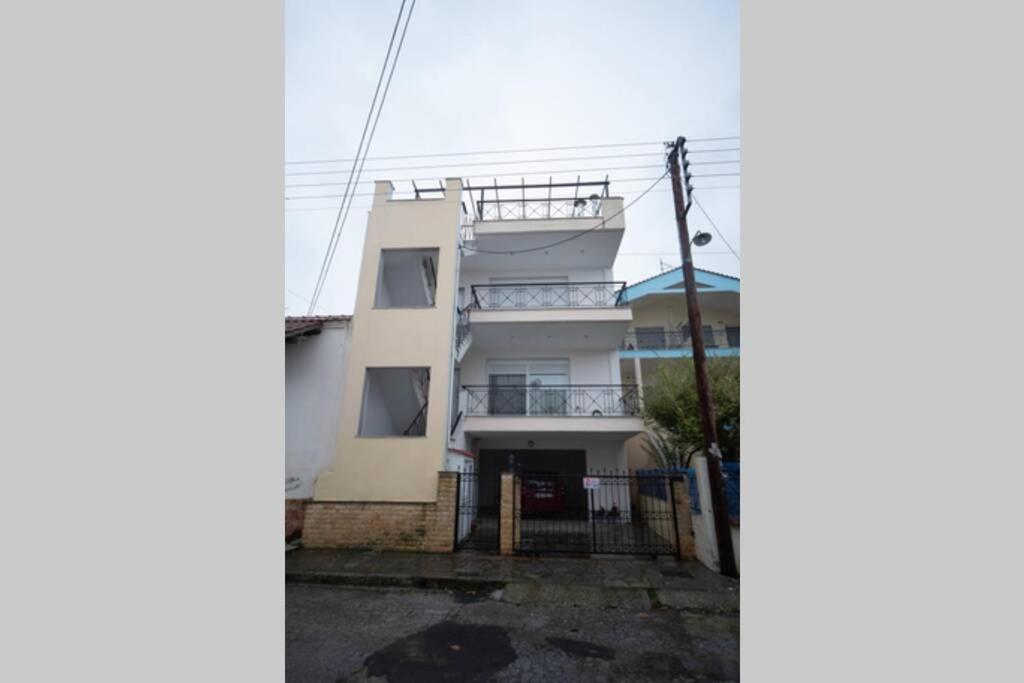 Zoe'S Apartments Nea Iraklitsa المظهر الخارجي الصورة
