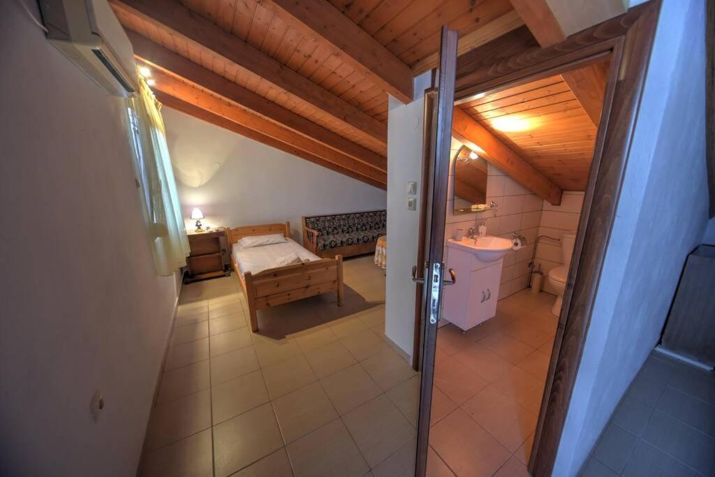 Zoe'S Apartments Nea Iraklitsa المظهر الخارجي الصورة